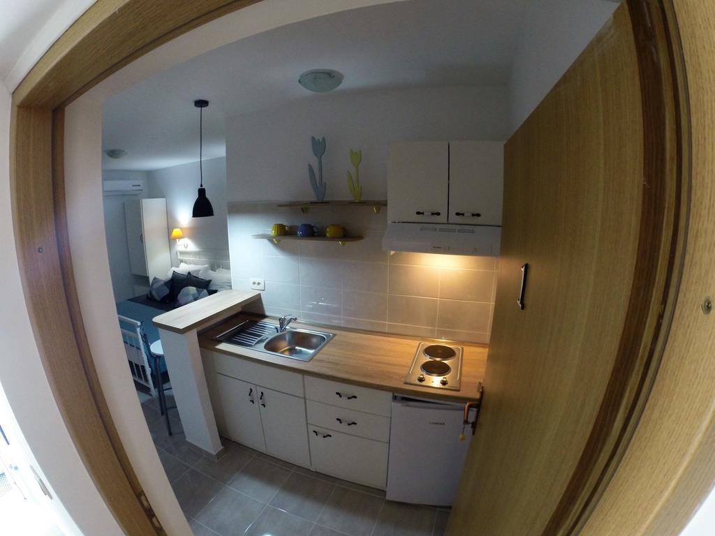 Apartment Luna Drvenik  Exterior foto
